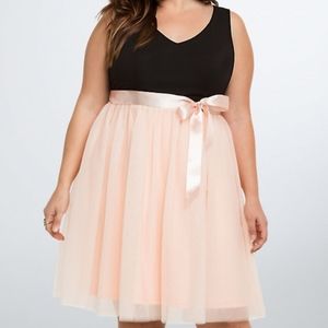 Torrid Tulle Skater Dress Size 16